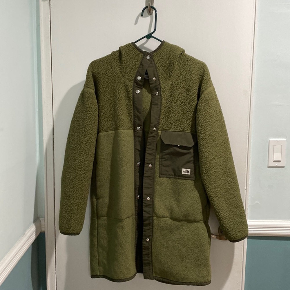 North Face hooded fleece jacket